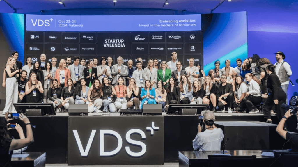 HULO.ai y Smart Point startups ganadoras de la competición internacional de VDS